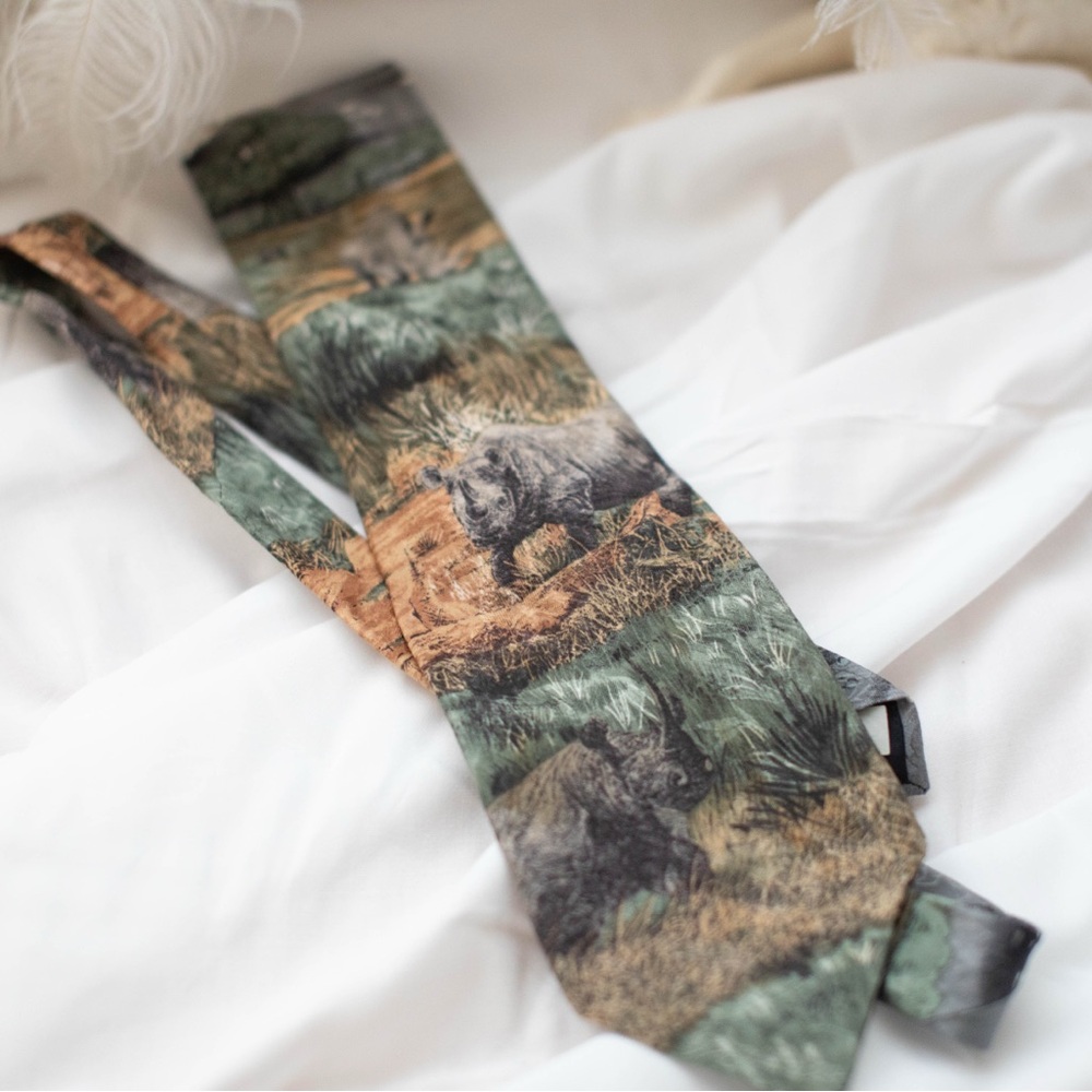 Rhino Print Tie